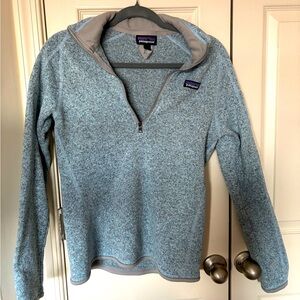 Women’s Patagonia Qaurter-zip sweatshirt